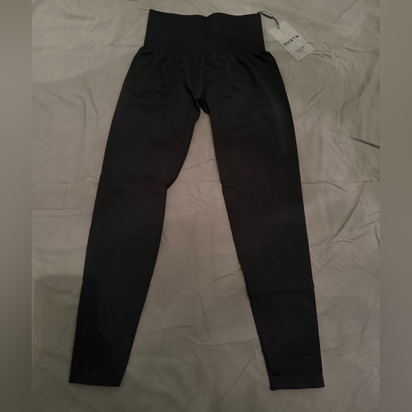 NVGTN Pants - Nvgtn leggings